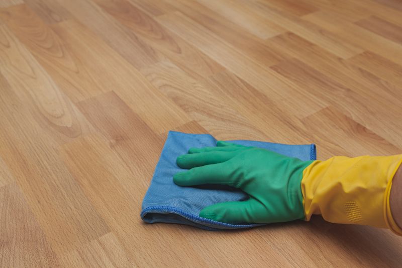 Hardwood Floor Polishing in Los Angeles, CA